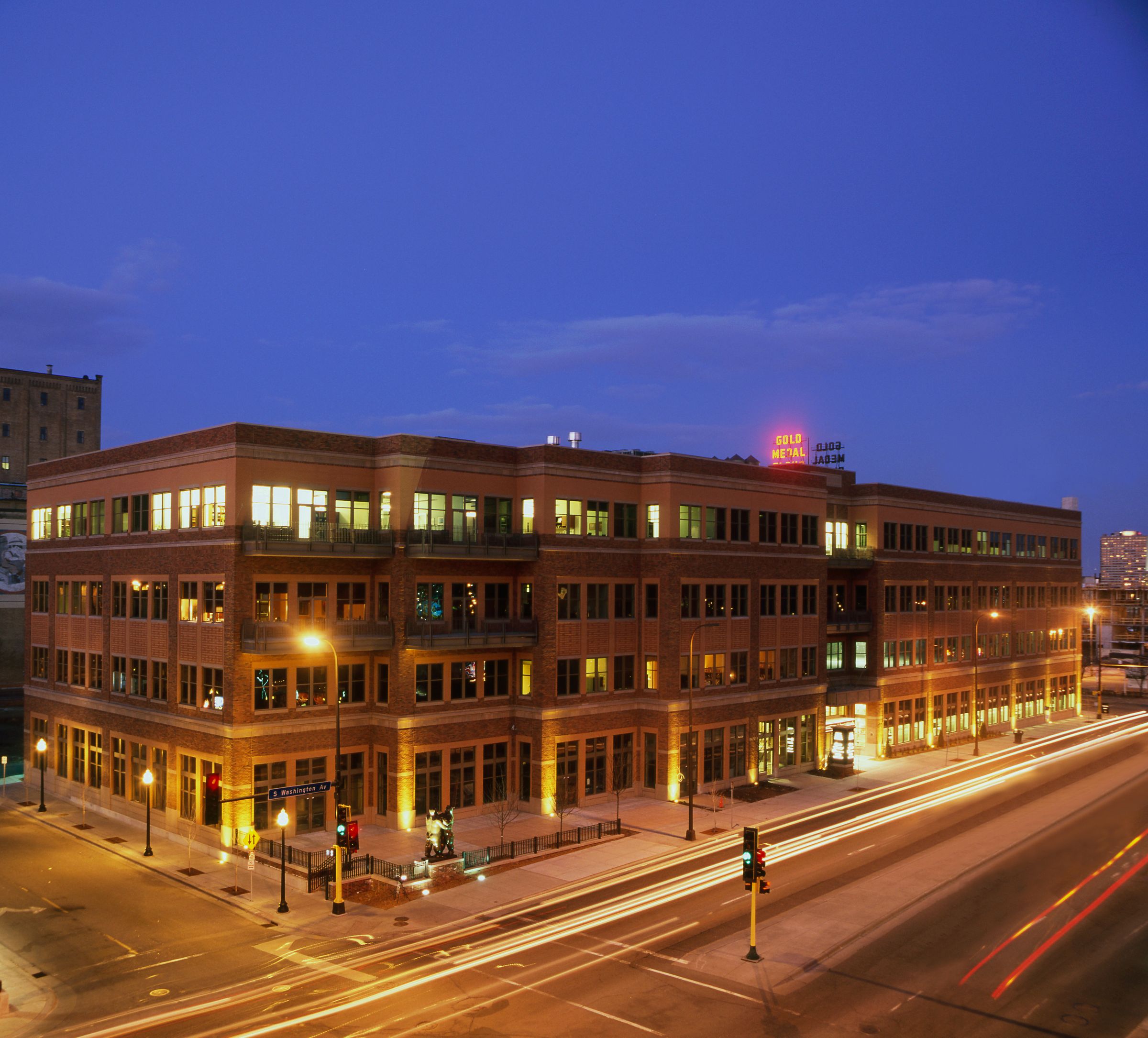 Commercial banner
