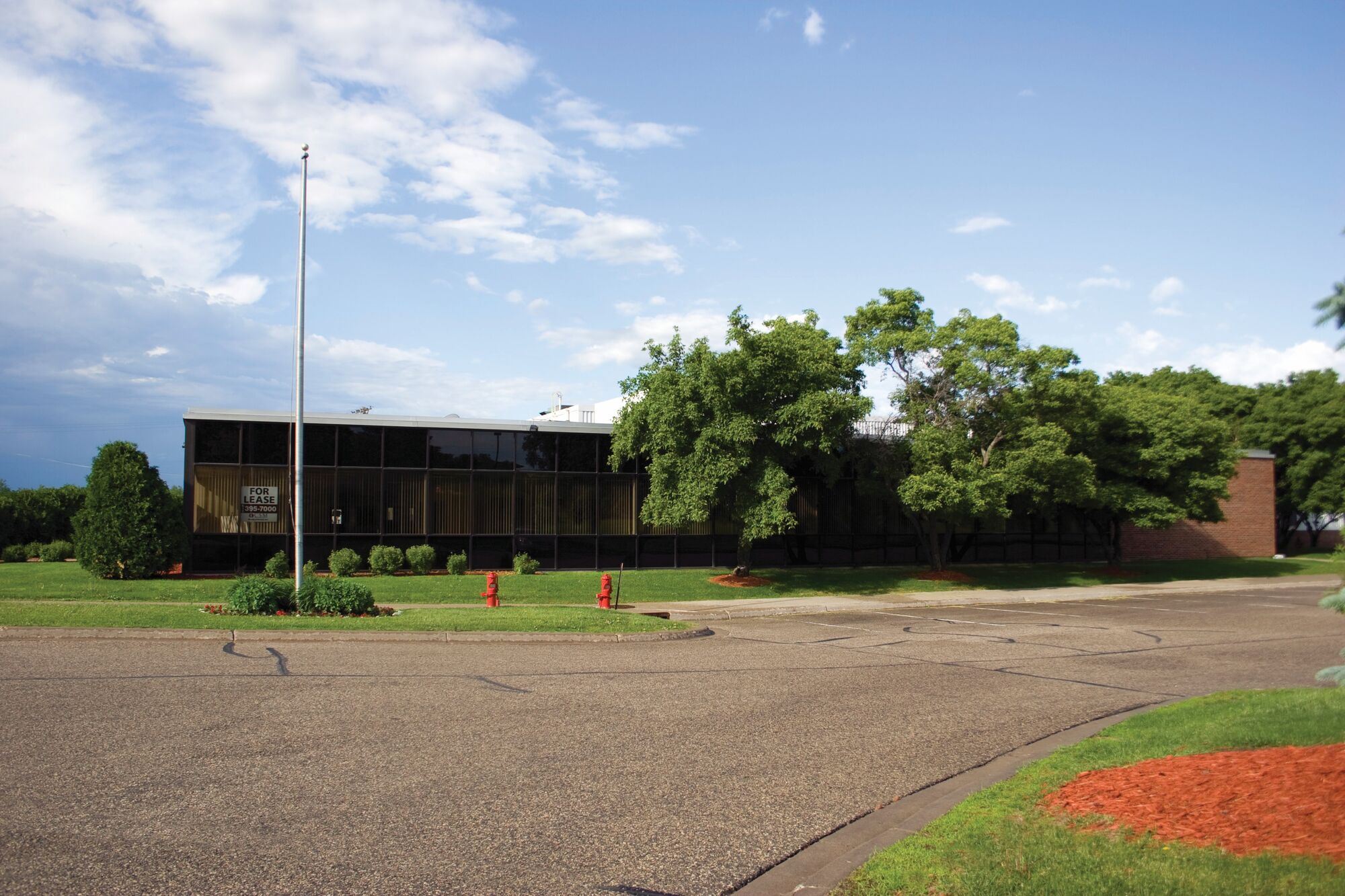 Old Shakopee Rd Business Center in Bloomington, MN